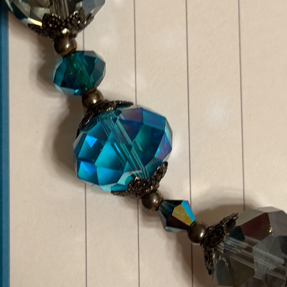 Vintage Necklace & Clip earring set w/Aurora Borealis Crystals & Glass beads - Picture 6 of 7